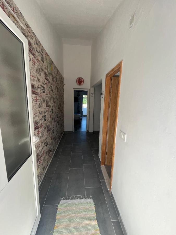 Apartment Peronja Seafront