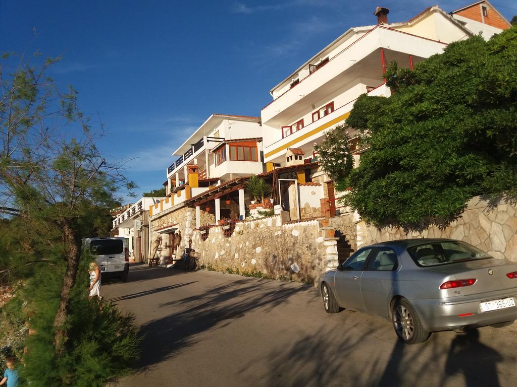 Peronja Seafront