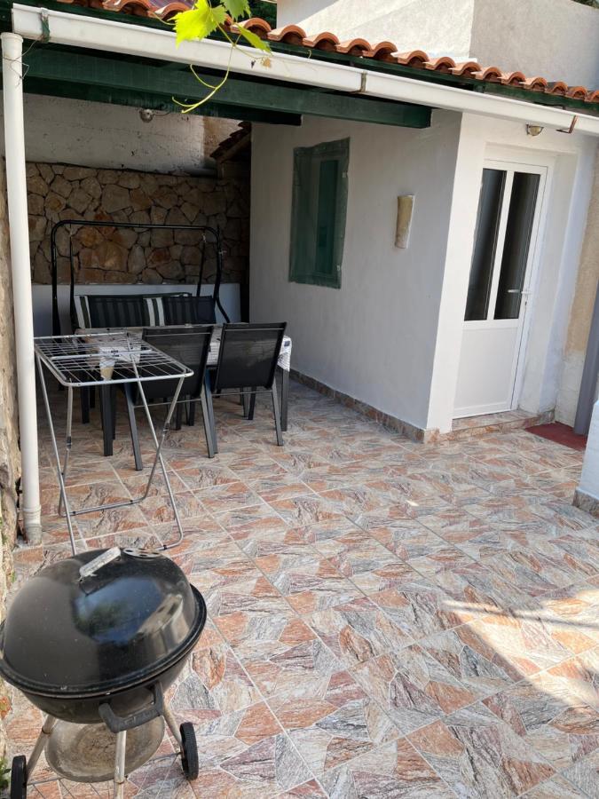 Apartamento Peronja Seafront *