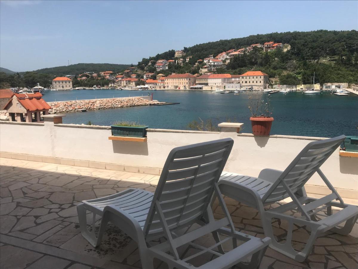 Peronja Seafront Apartamento